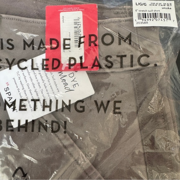 SPANX - Stretch Twill Shorts, 6" Women's Casual Shorts - Smoke - XL - NWT - Picture 5 of 7